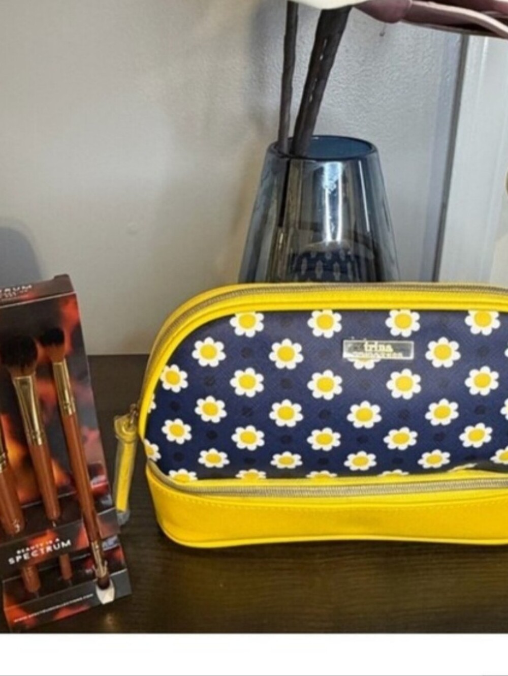 Trina Turk Daisy Print Cosmetic Bag Double Zip Pouch with 3pc Makeup Brush Set
